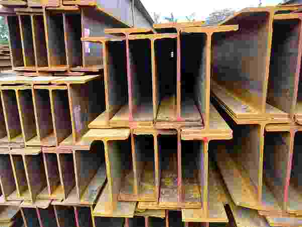 Thép hình I 100 x 55 x 4,5 x 6000mm